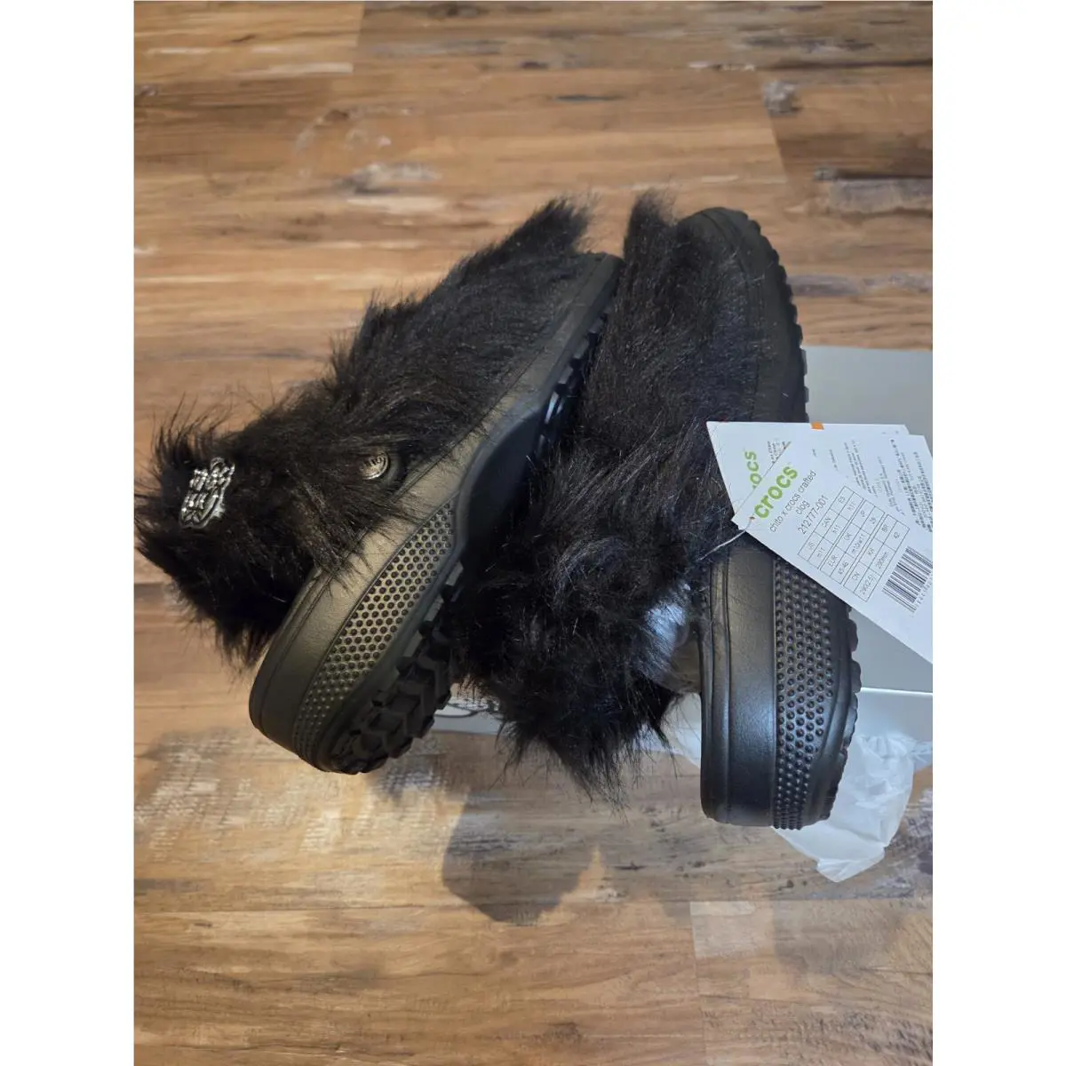Crocs shoes - Crocs Classic - Classic - 207447001 - Black (UPC: 0191448850132) 1