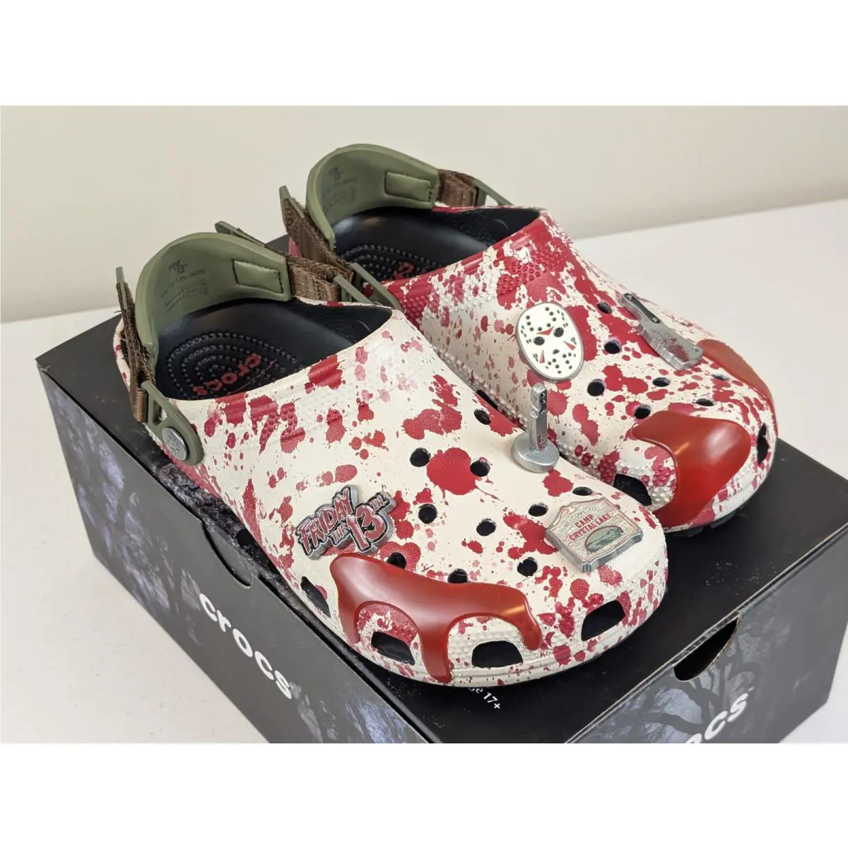 Crocs shoes - CROCS 2025 - White/Red 0