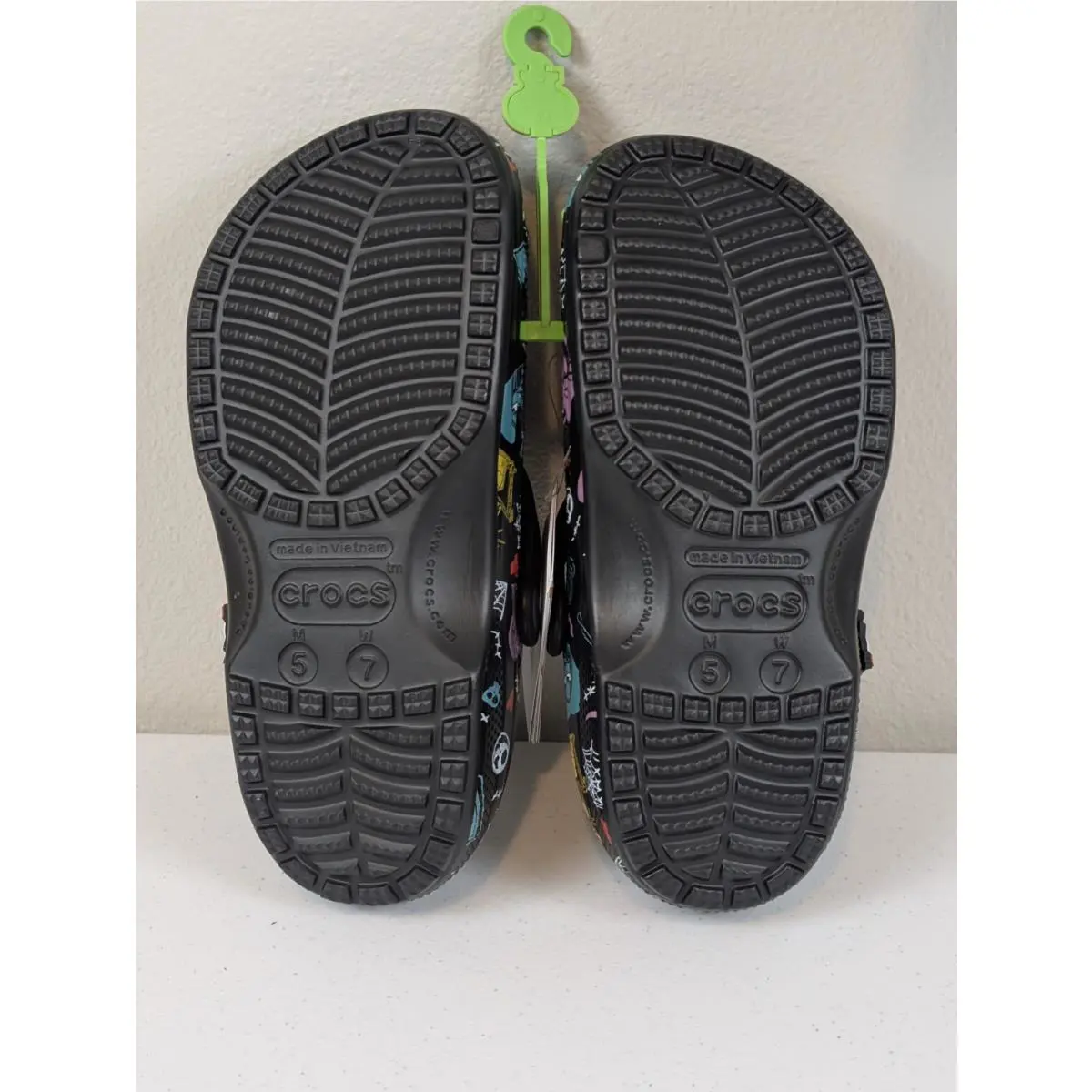 Crocs shoes - Disney Tim Burton `s The Nightmare - Multicolor 9
