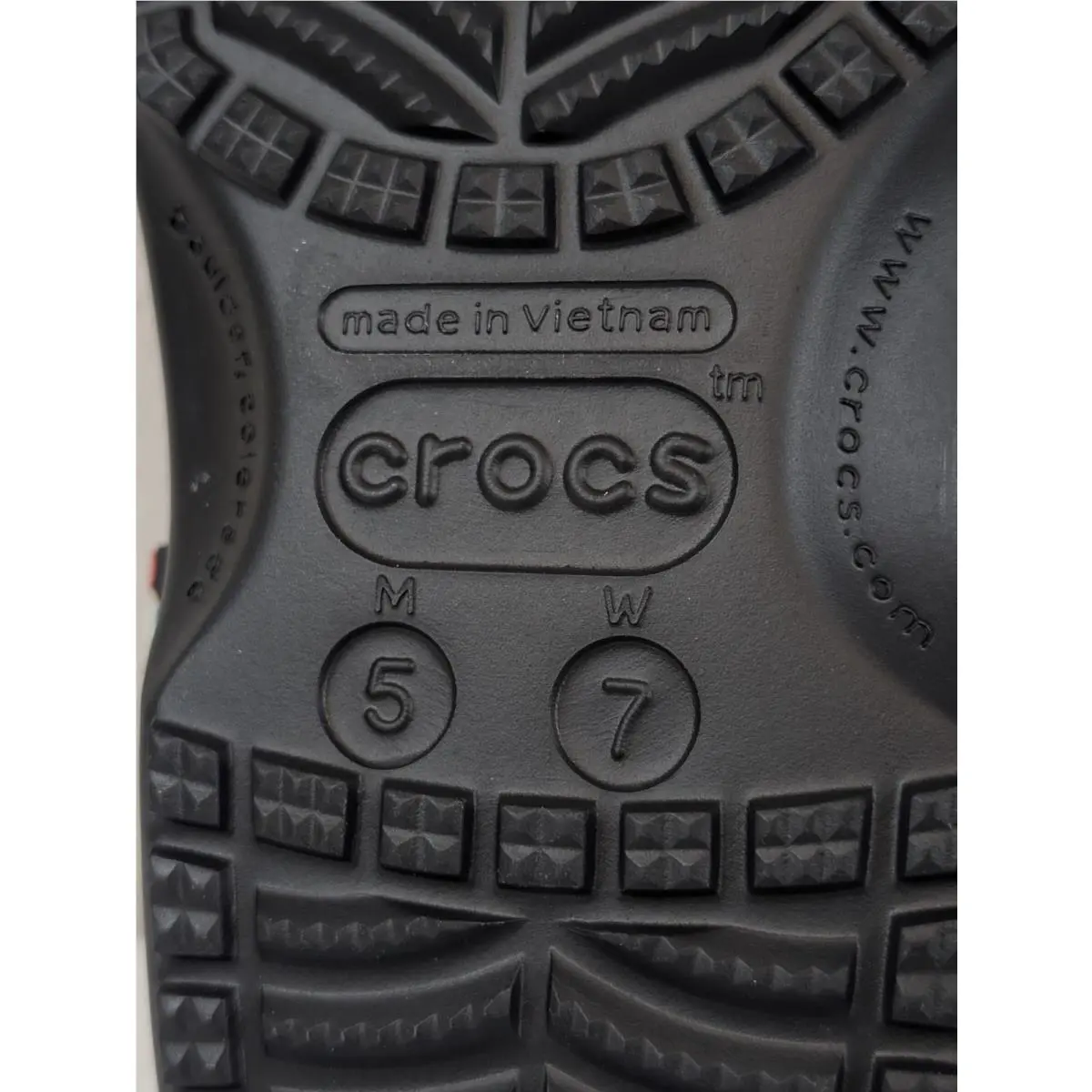 Crocs shoes - Disney Tim Burton `s The Nightmare - Multicolor 10