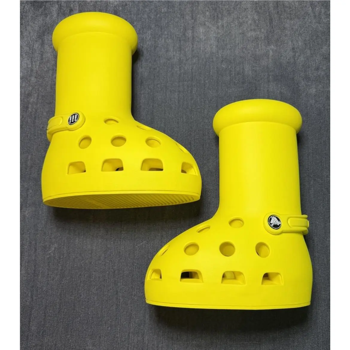 Crocs shoes - BIG - BIG - Yellow 1