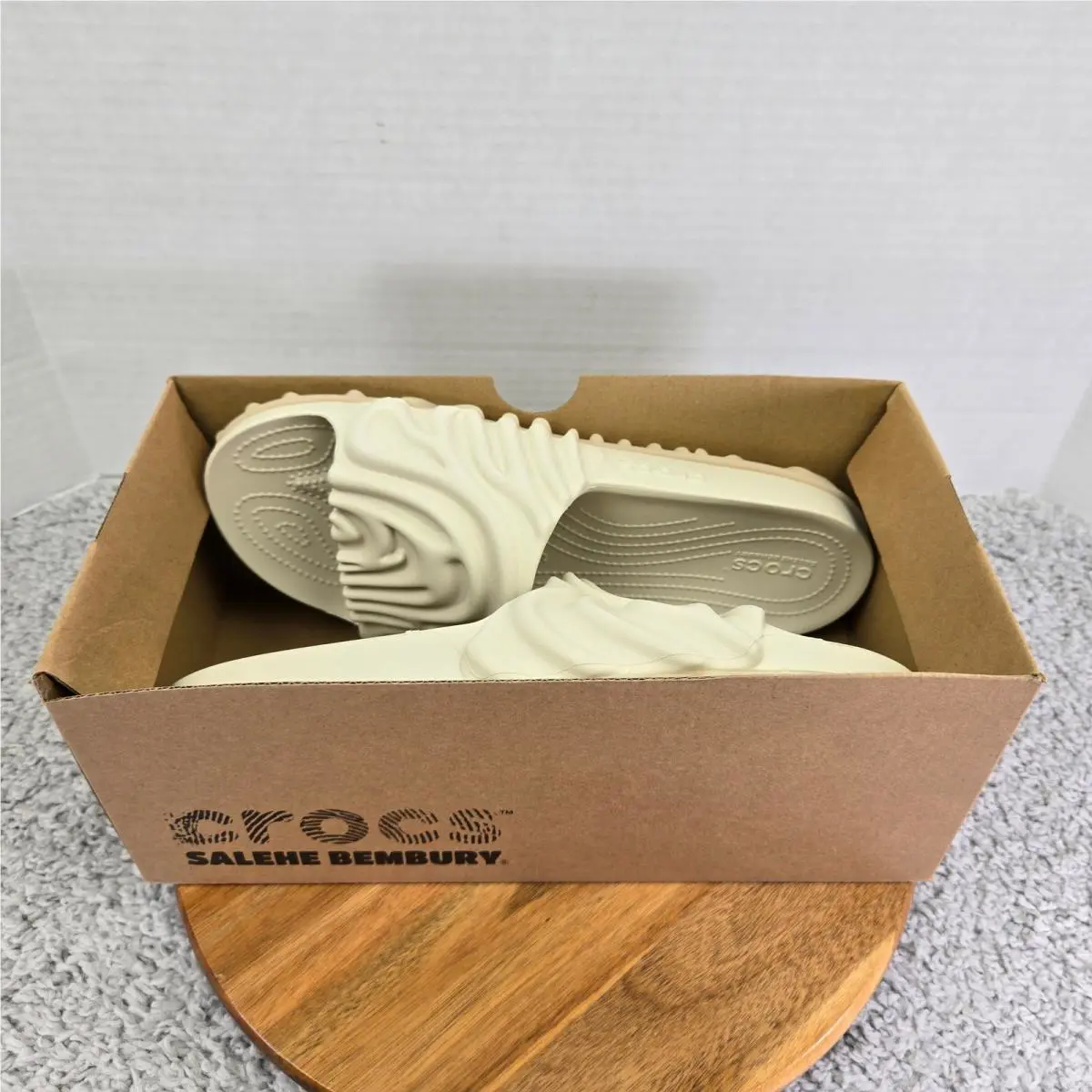 Crocs shoes - White 1