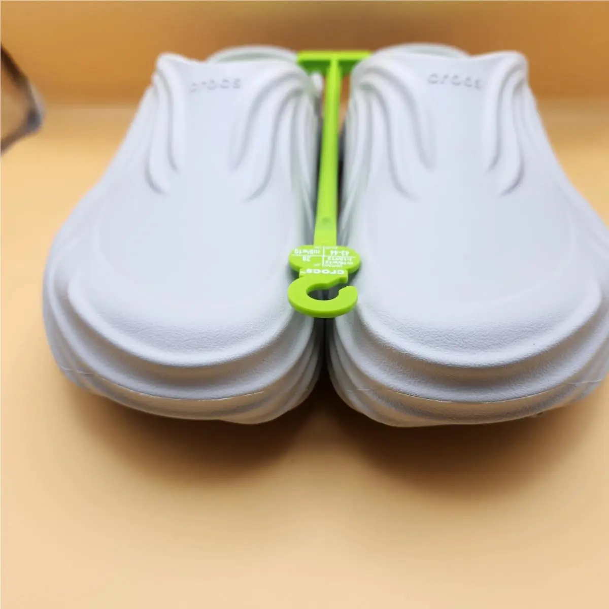 Crocs shoes - Echo Wave - Echo Wave - atmosphere 1