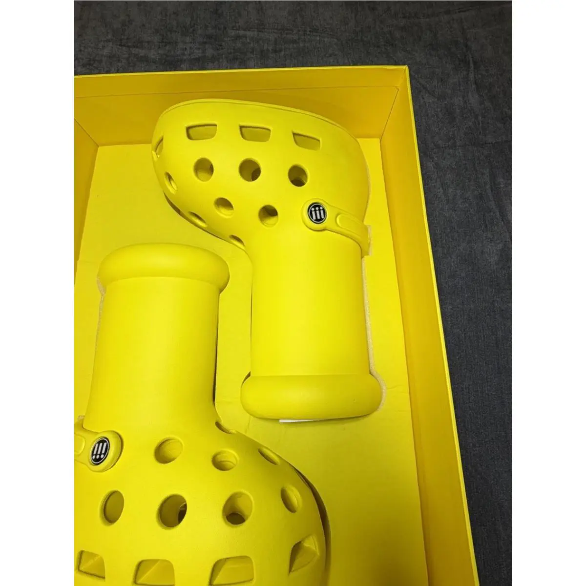 Crocs shoes - BIG - BIG - Yellow 4