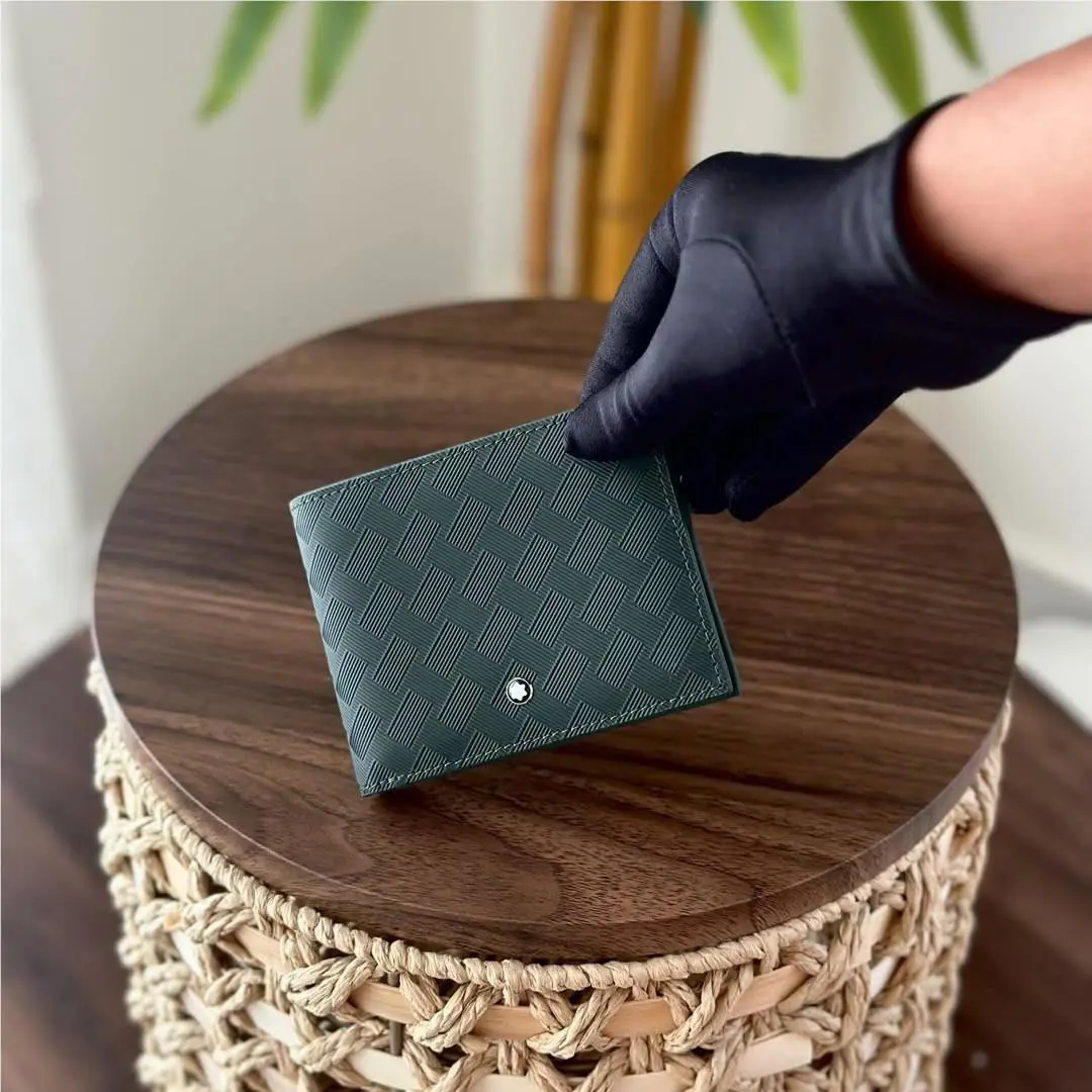 Montblanc Extreme 3.0 Leather Wallet 6CC British Green Full Box