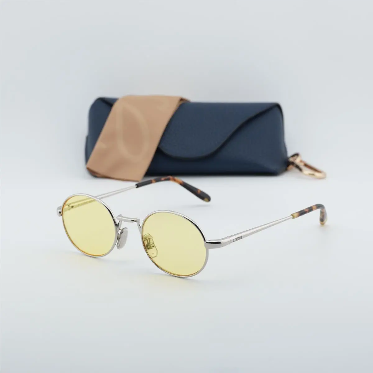 Loewe LW40151U 16J Shiny Palladium/yellow 48-21-140 Sunglasses