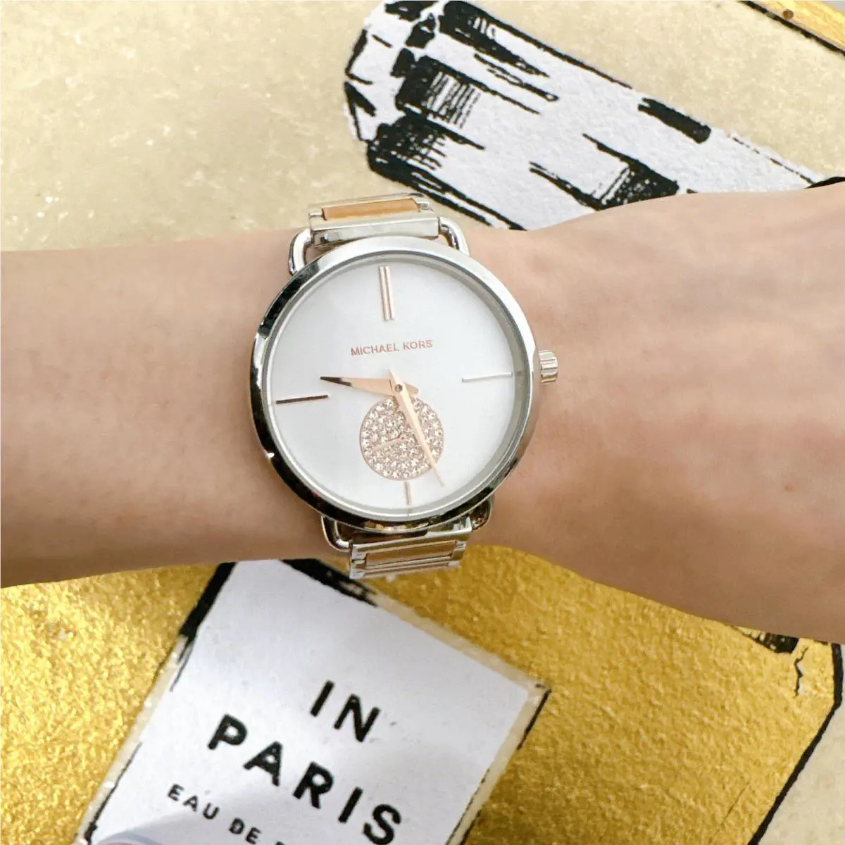Tory Burch TBW2002 Women`s 28mm The Gigi Strap Watch