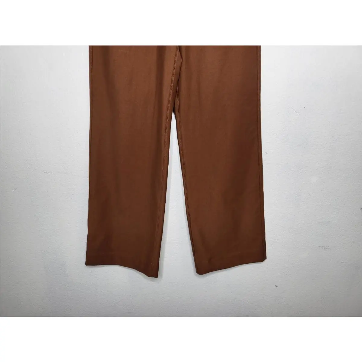 Lululemon clothing - Roasted Brown 1