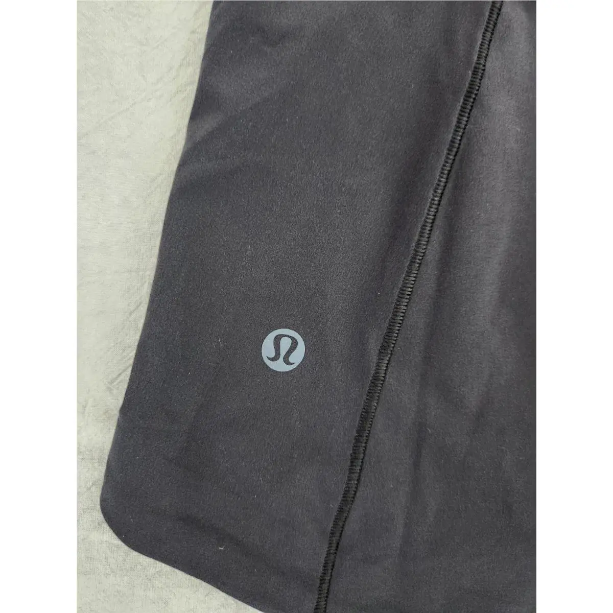 Lululemon clothing - Black 5