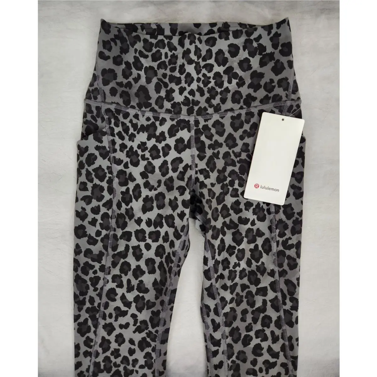Lululemon clothing - True leopard black multi 0