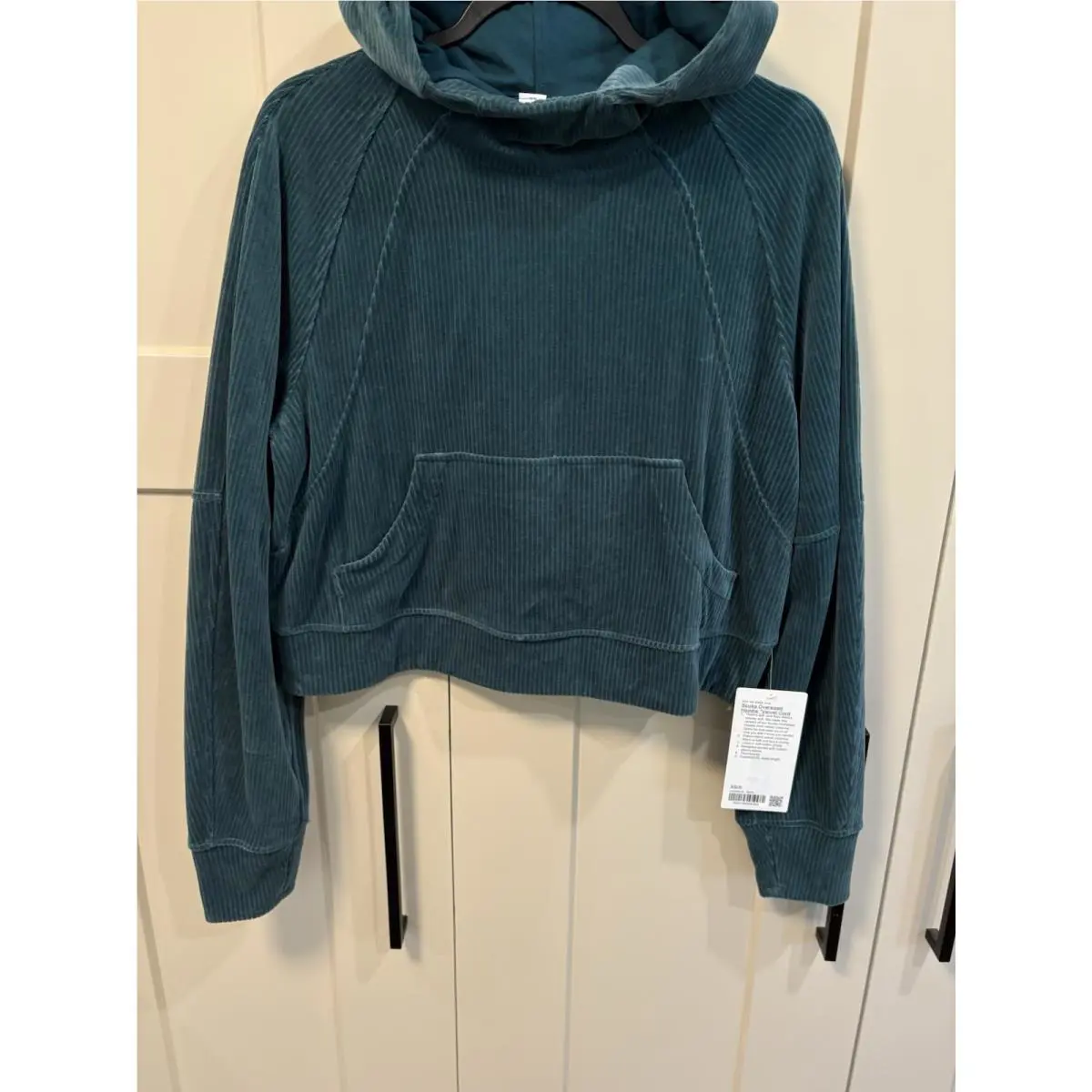 Lululemon clothing - Green 1