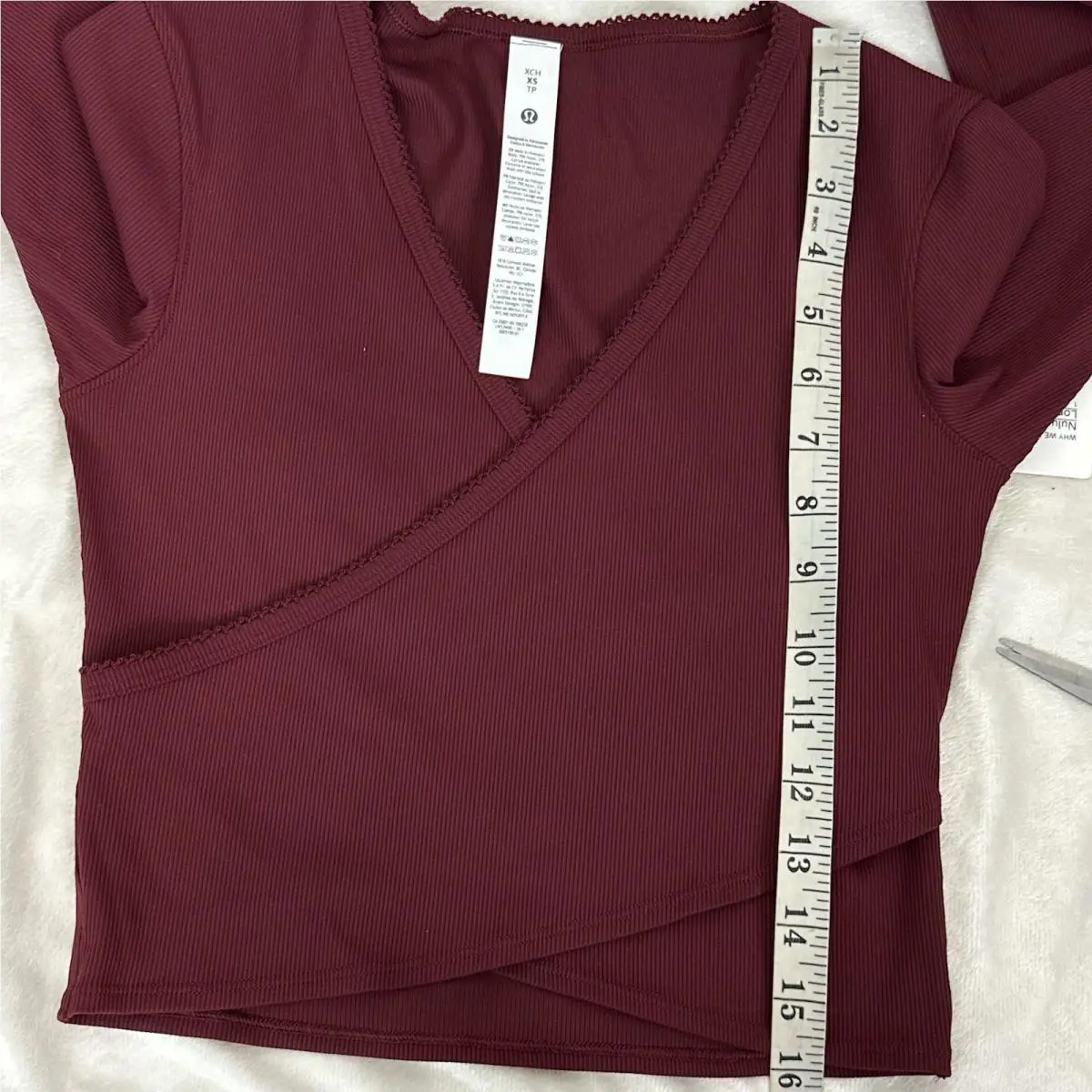 Lululemon clothing - Burgundy Bay 8