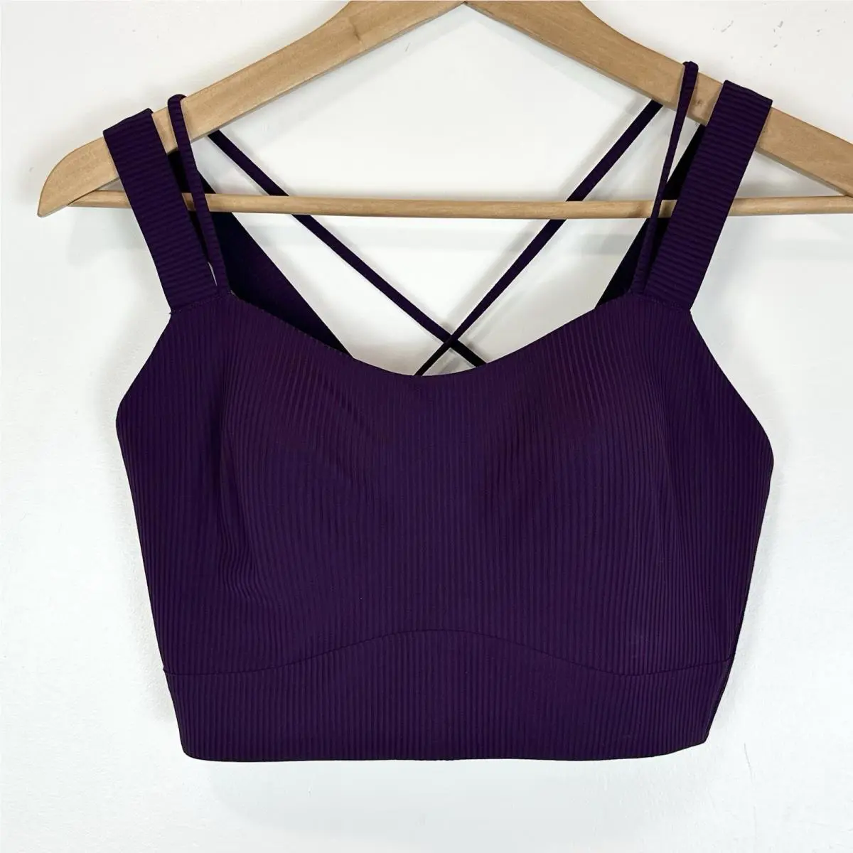 Lululemon clothing - Dramatic Magenta 0