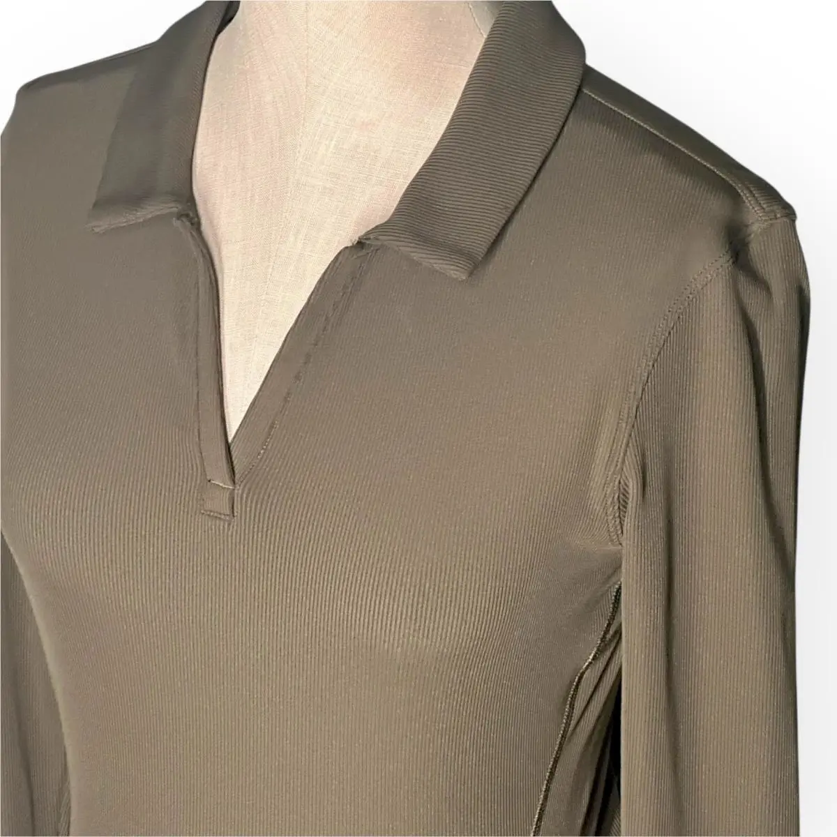 Lululemon clothing - Green 4