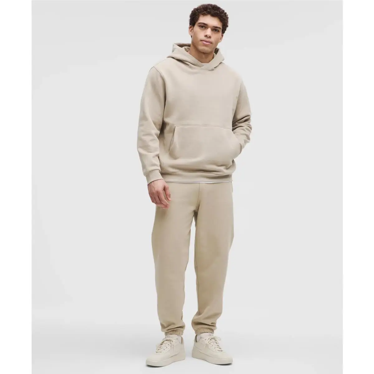 Lululemon Heavyweight Fleece Jogger Veige Size M