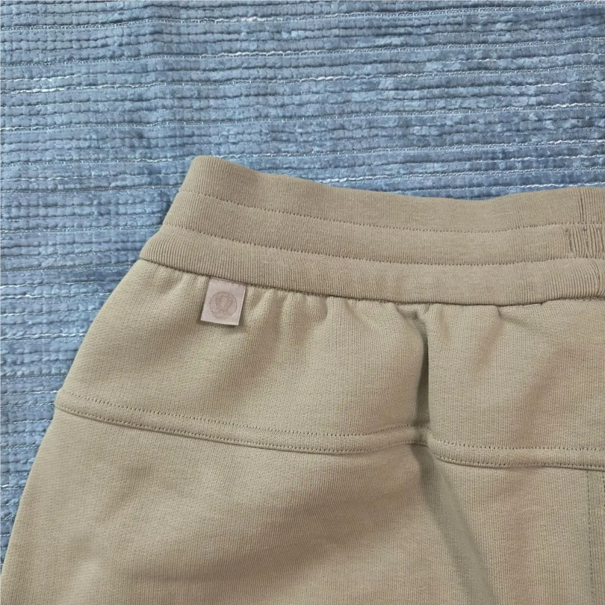 Lululemon clothing - Veige 10