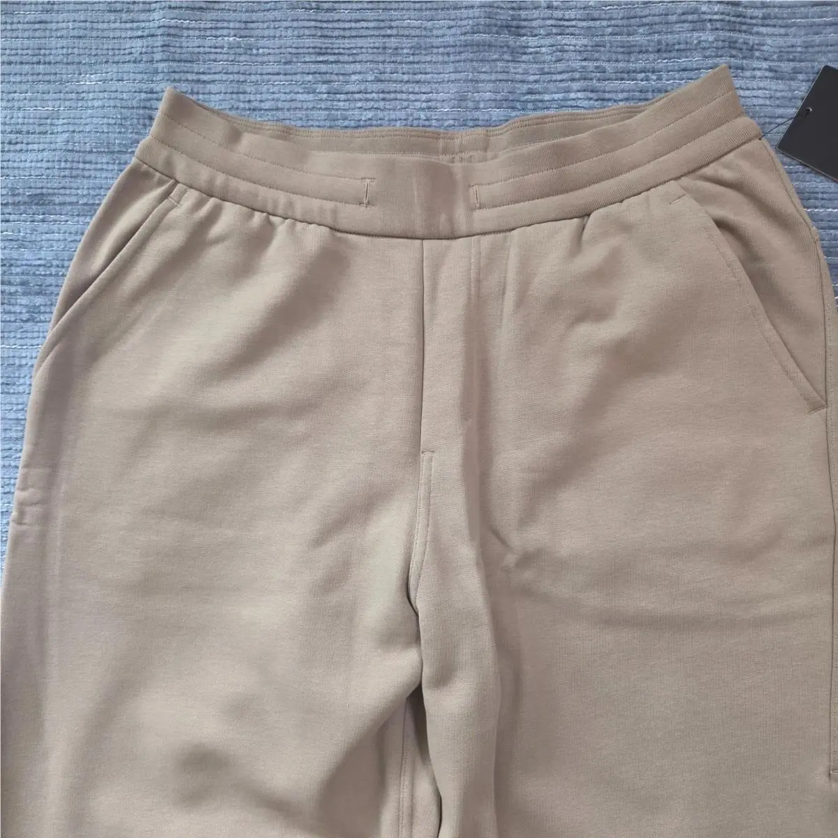 Lululemon clothing - Veige 2