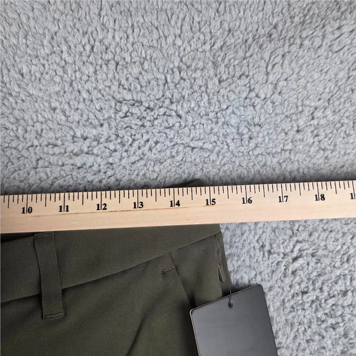 Lululemon clothing - Green 2