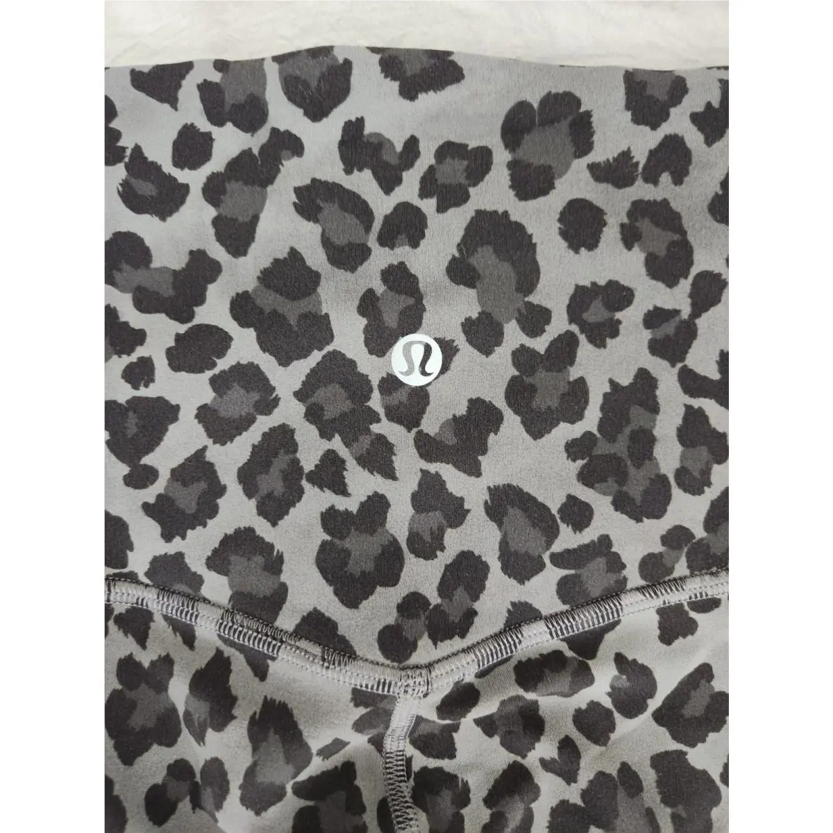 Lululemon clothing - True leopard black multi 6