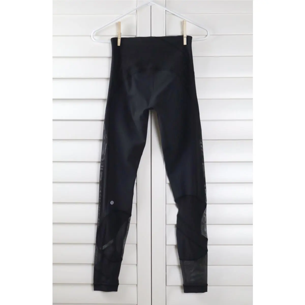 Lululemon clothing - Black 2