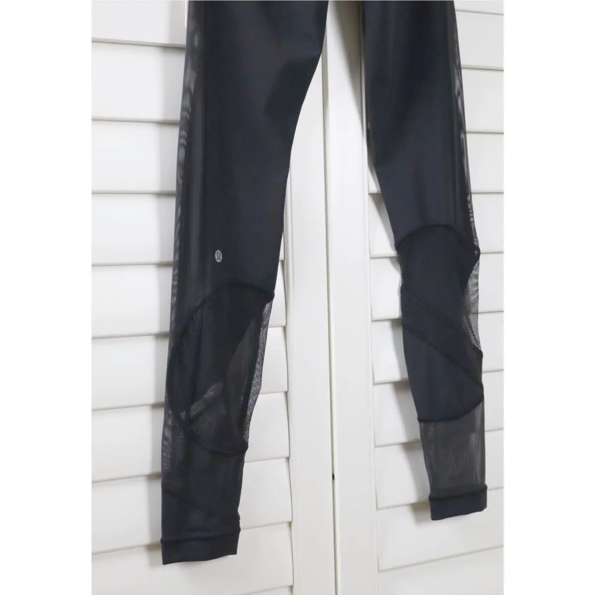 Lululemon clothing - Black 3
