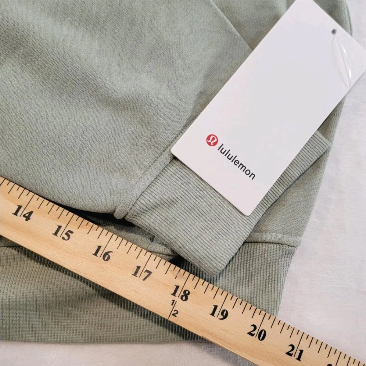 Lululemon clothing - Willow Leaf 4
