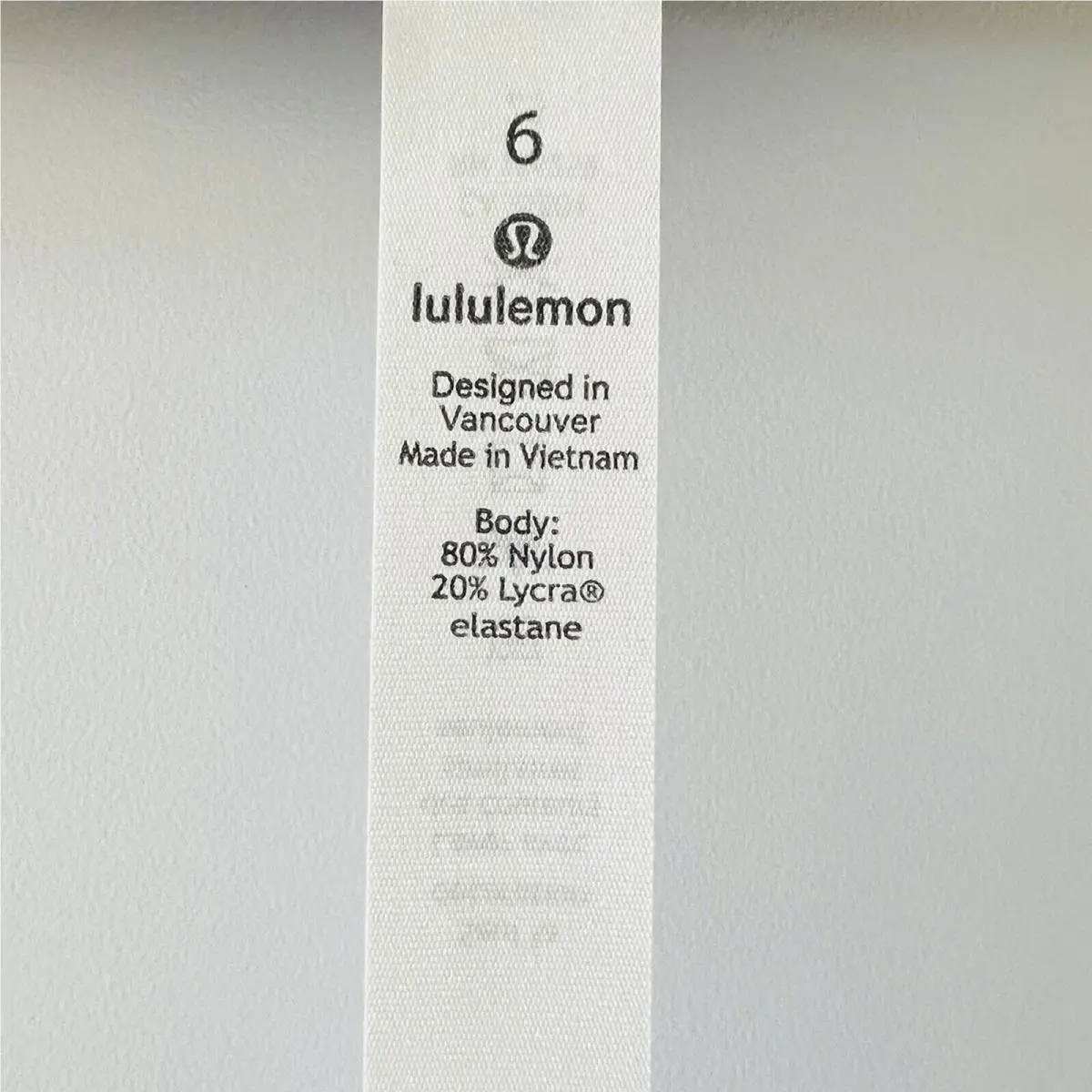 Lululemon clothing - Red 5