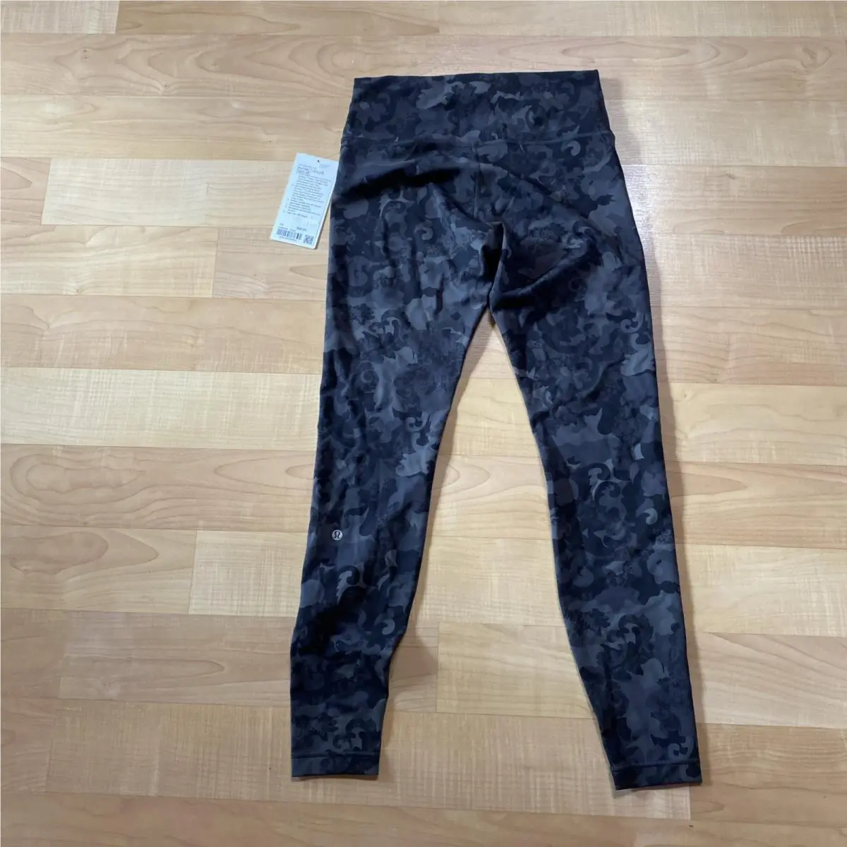 Lululemon clothing - NA - Multicolor 0