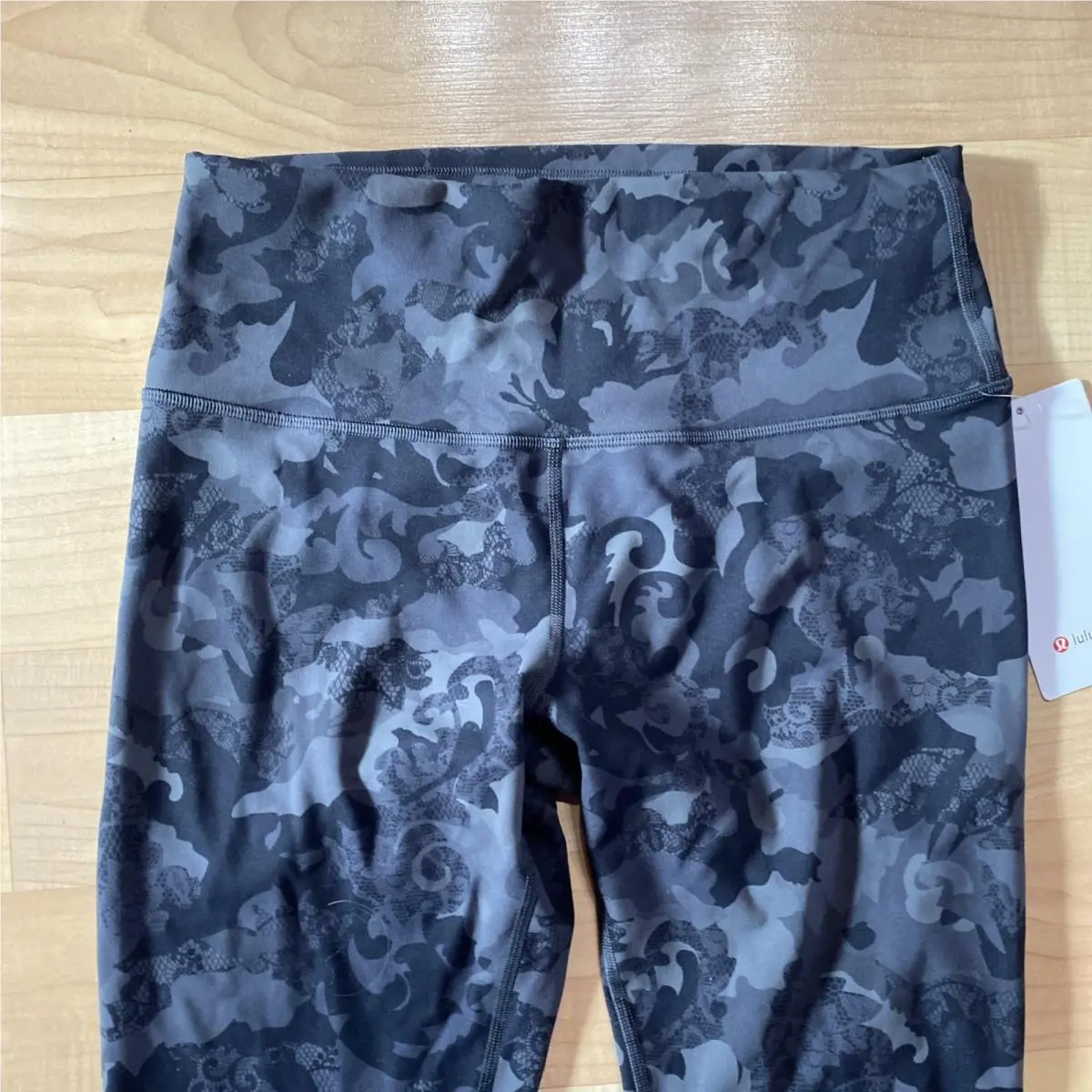 Lululemon clothing - NA - Multicolor 1