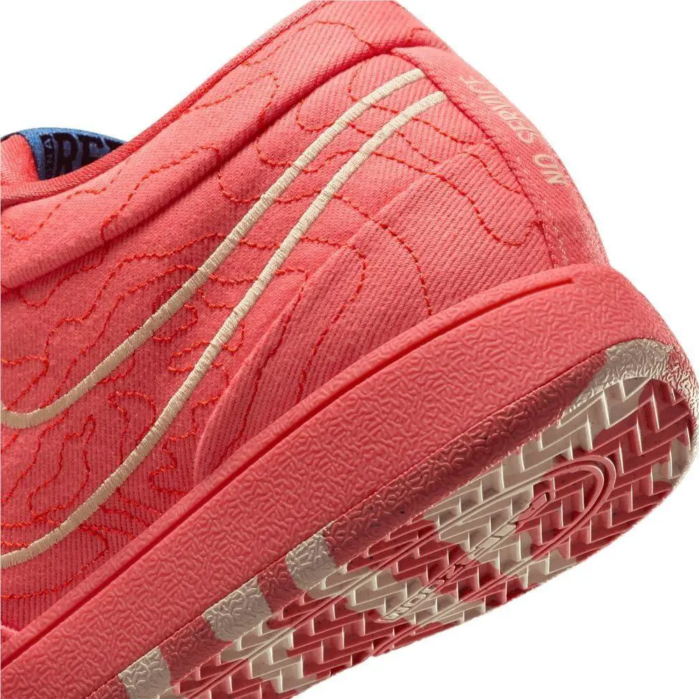 Nike shoes - Magic Ember/White Onyx (UPC: 197863467665) 4