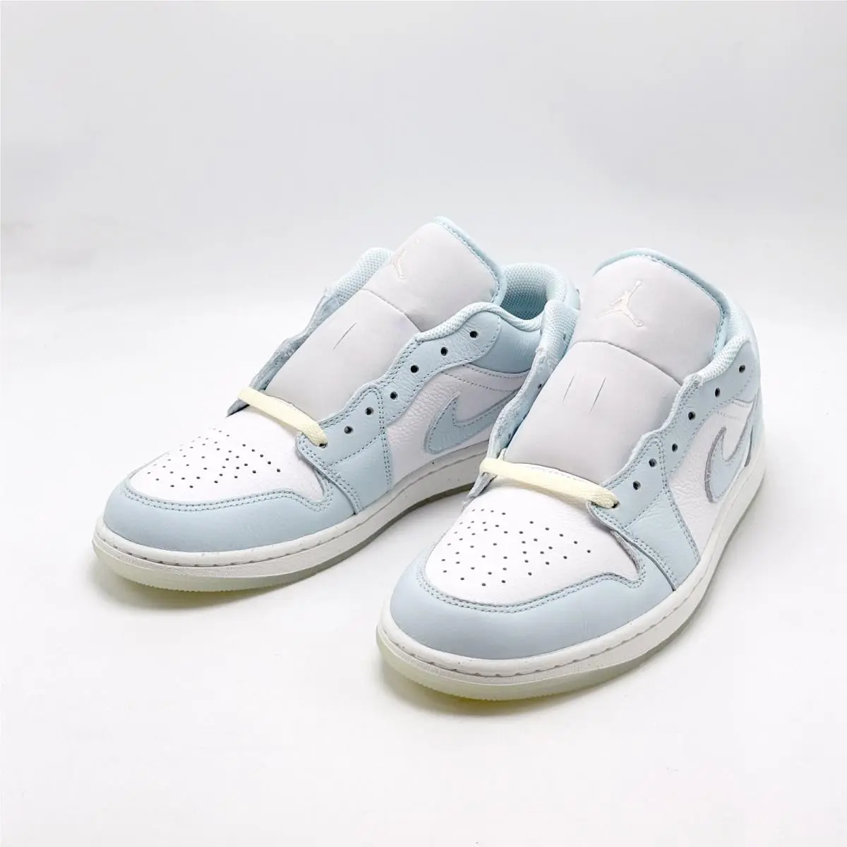 Nike shoes - Air Jordan 1 Low - Air Low - HJ5999 400 - White 5