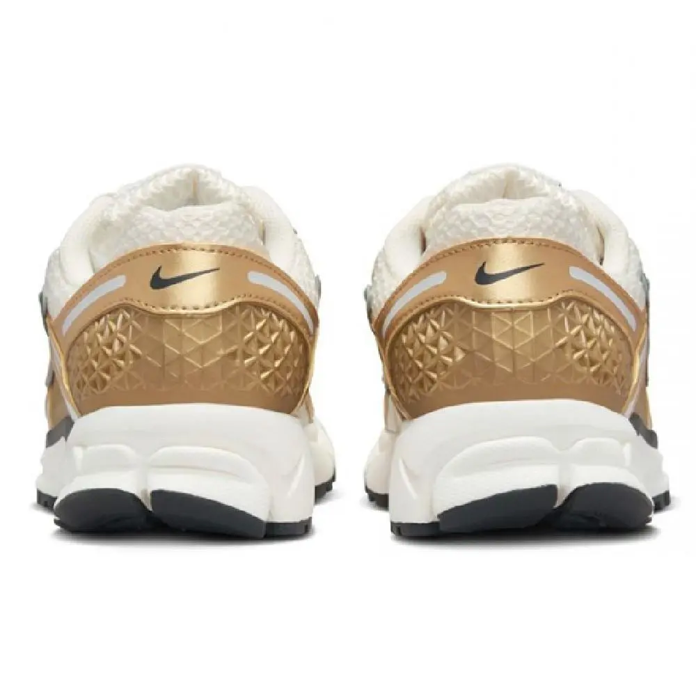 Nike shoes - HF7723 001 - HF7723 001 - Photon Dust/Metallic Gold 2
