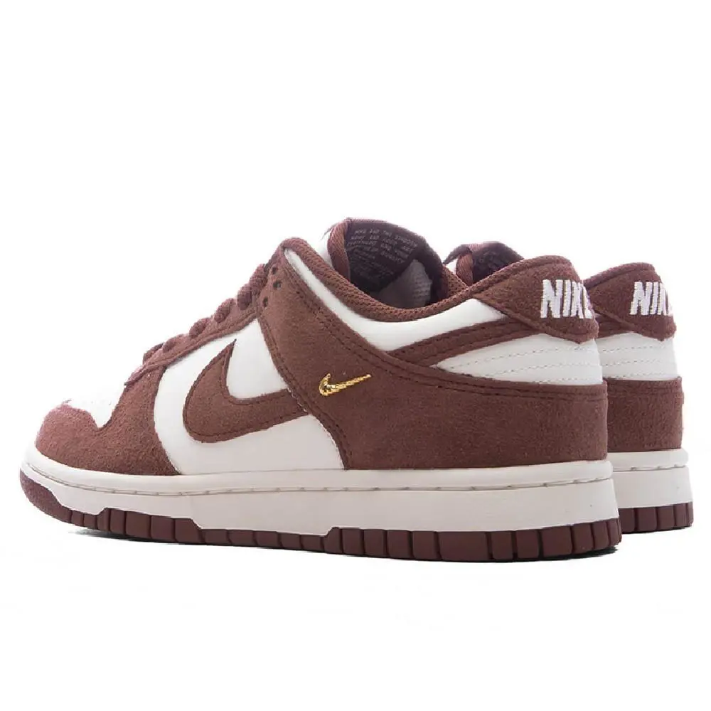 Nike shoes - IB4417 104 - IB4417 104 - Sail/Red Sepia-Metallic Gold 1