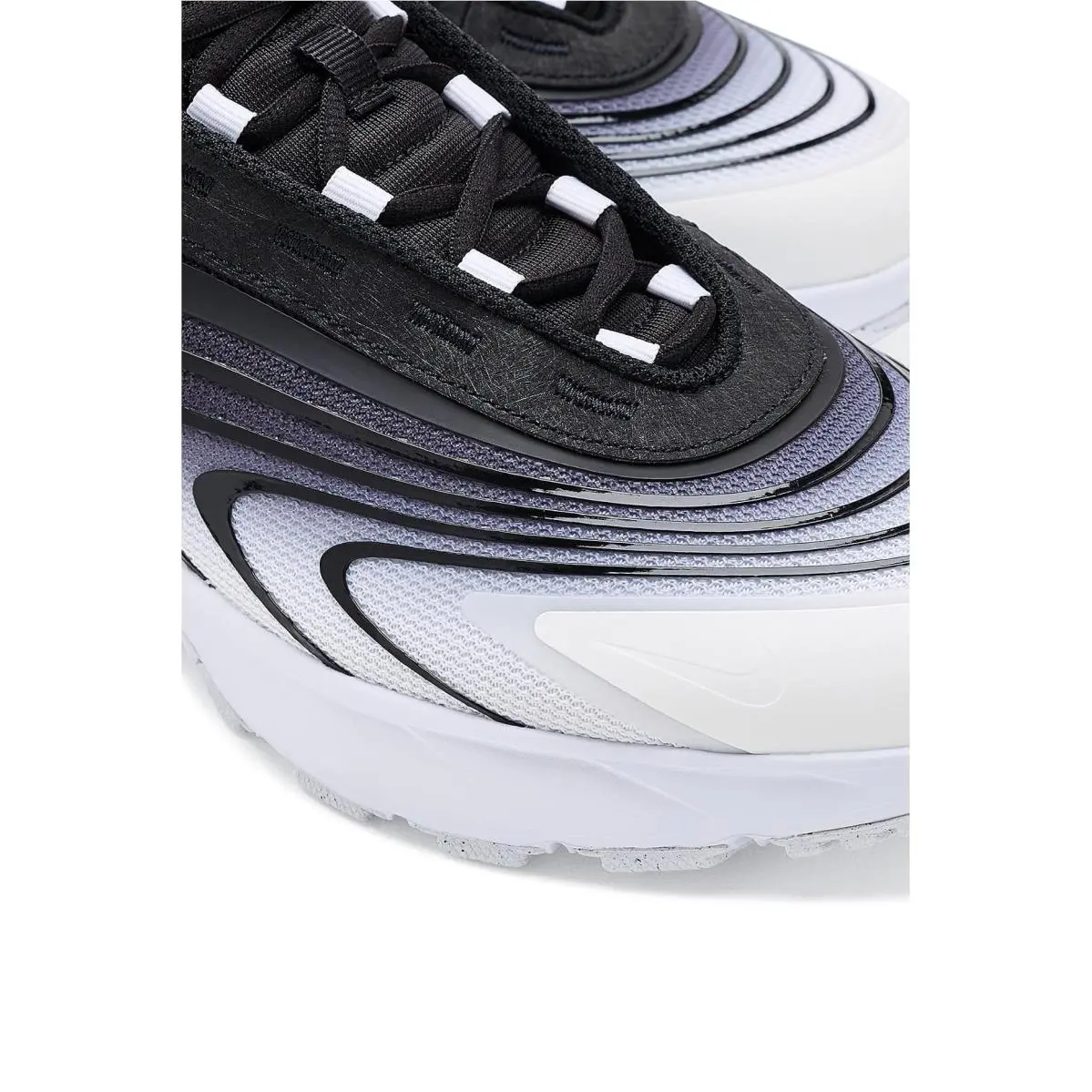 Nike shoes - Black/Gamma Blue/Metallic Silver 32