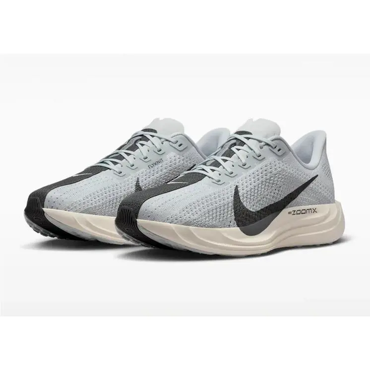 Nike shoes - Nike Pegasus Plus - Pegasus Plus - Multicolor 2