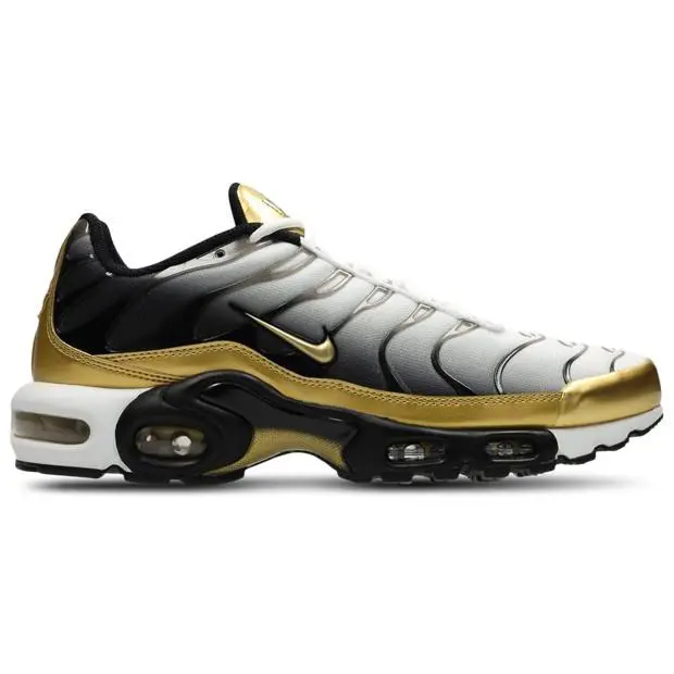 Nike shoes - White/Gold (UPC: 197599173090) 0