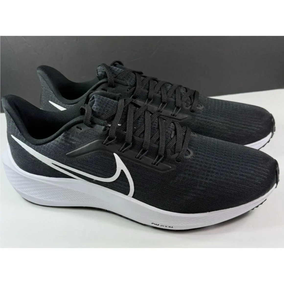Nike Air Zoom Pegasus 39 / Black Dark Smoke Gray - DH4071-001 Reg Price