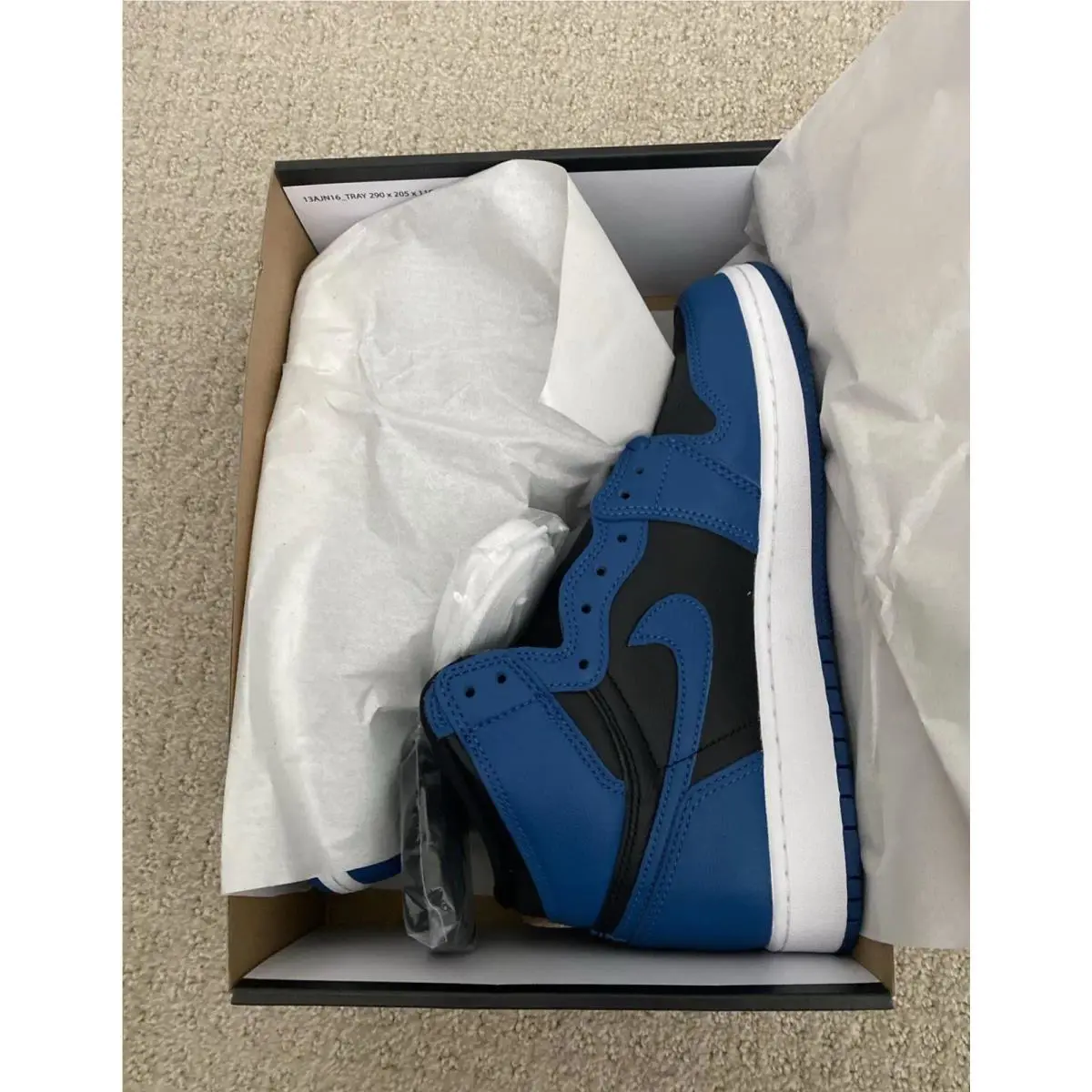 Nike shoes - Air Jordan 1 Retro High - 575441-404 - Blue 2