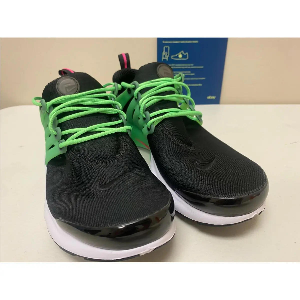 Nike shoes - Green 0