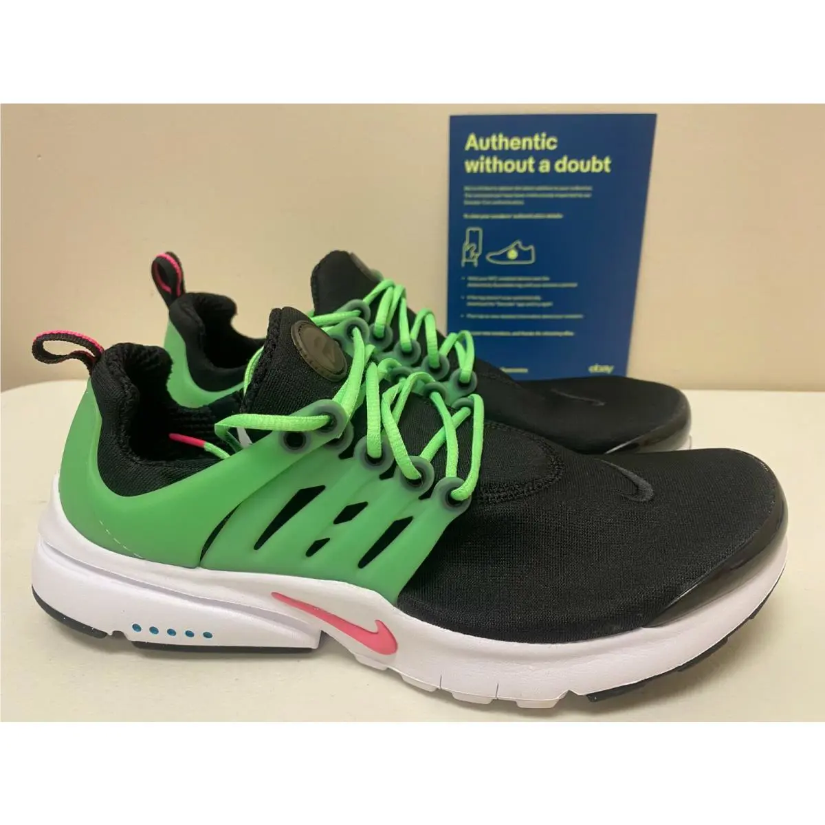 Nike shoes - Green 4