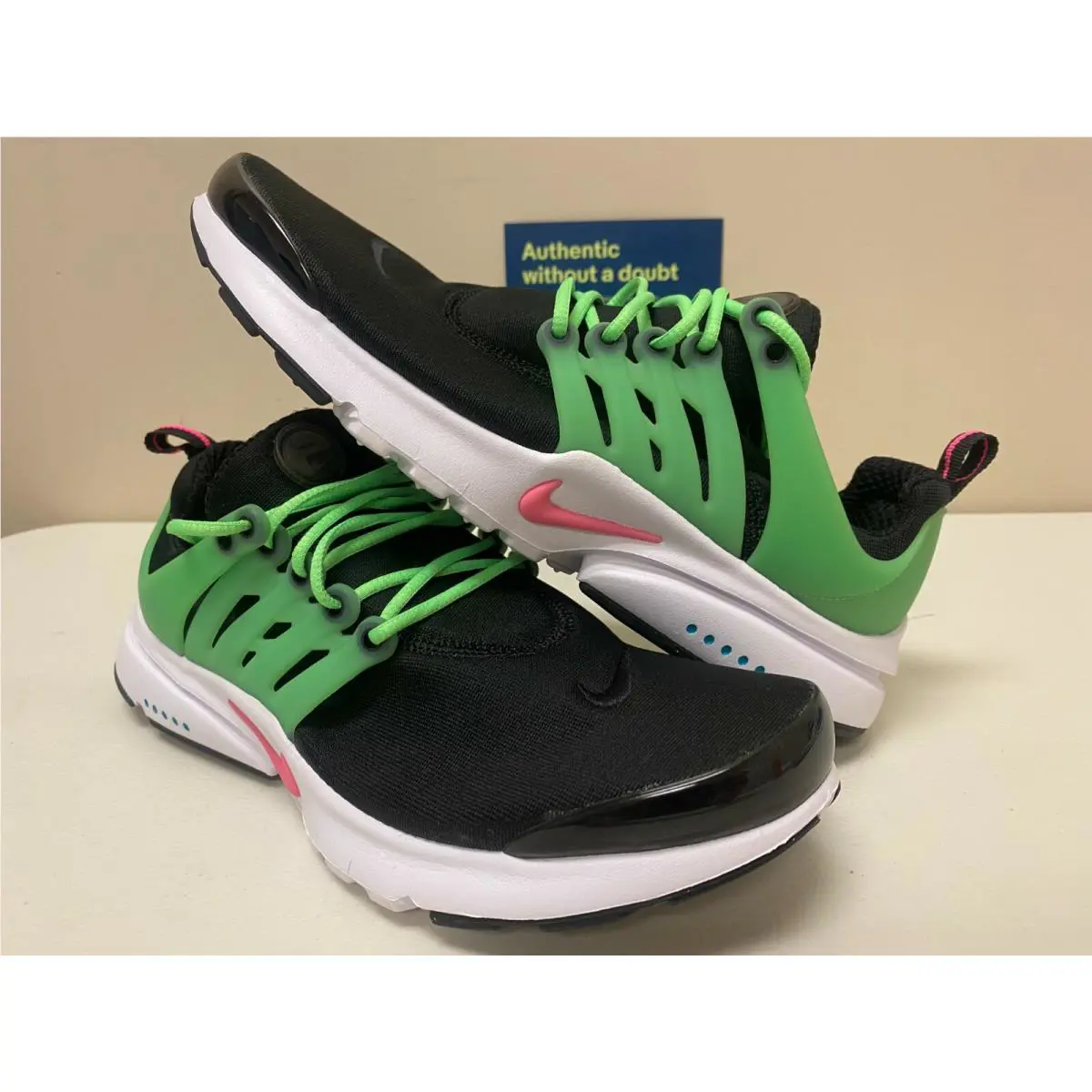 Nike shoes - Green 7
