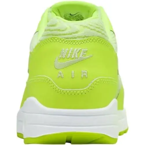 Nike shoes - FN6832 702 - FN6832 702 - Volt/Barely Volt-White 1