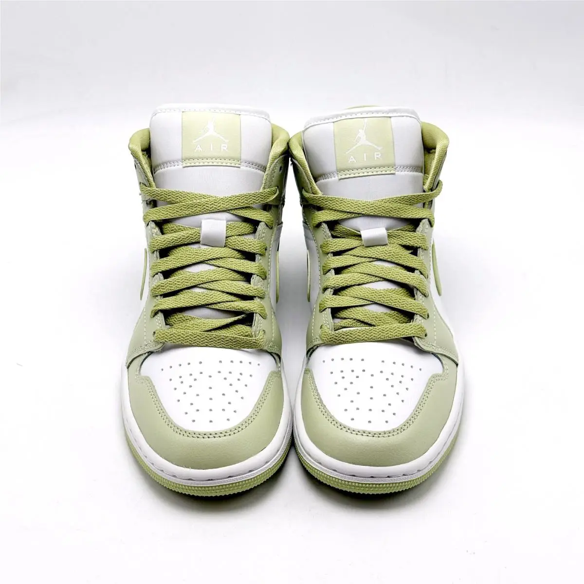 Nike shoes - Nike Air Jordan 1 - Air - BQ6472 302 - Green 1
