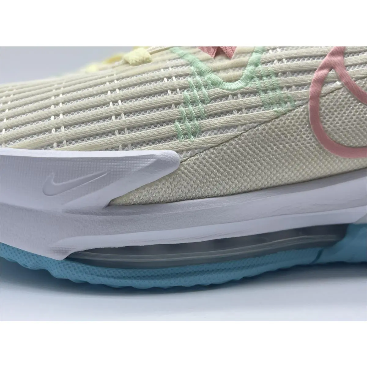 Nike shoes - Nike LeBron Witness - LeBron Witness - Yellow 9