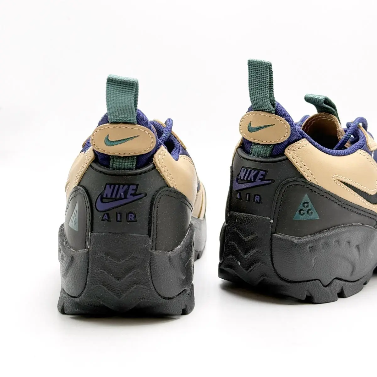 Nike shoes - DM3004200 - DM3004 200 - Brown 7