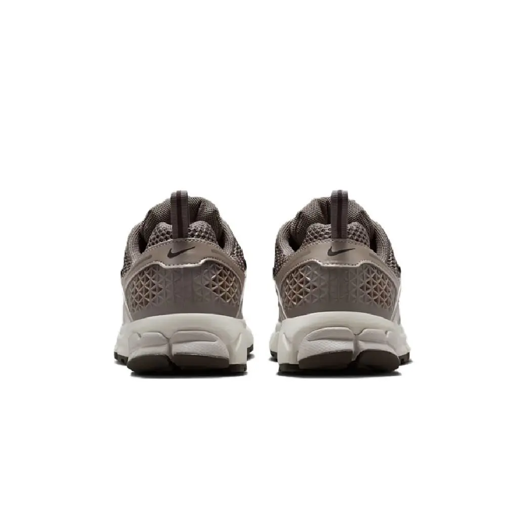 Nike shoes - HF6998 200 - HF6998 200 - Taupe Haze/Tattoo-Silt Red 2