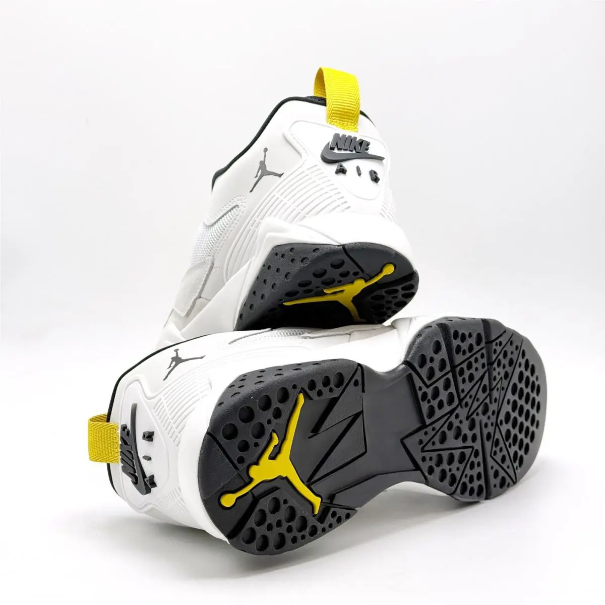 Nike shoes - Jordan Jumpman - Jumpman - HQ3950 107 - White 3