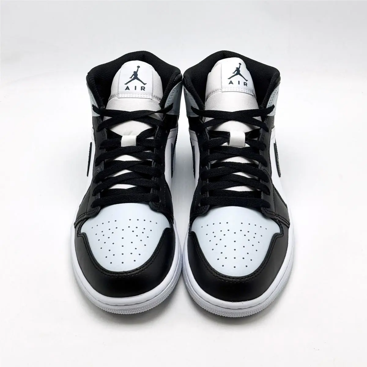Nike shoes - Air Jordan 1 Mid - Air Mid - DQ8426 002 - Black 1