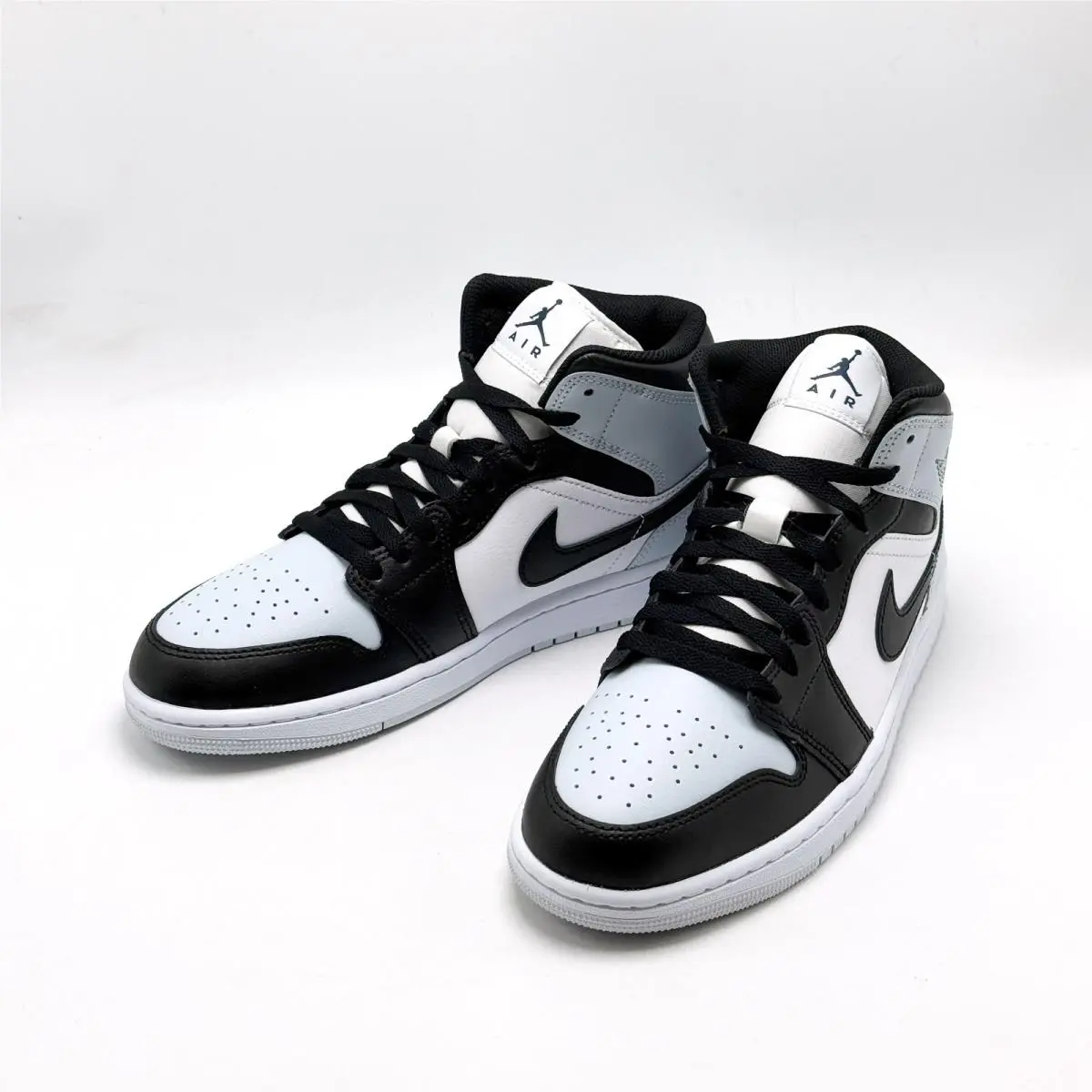 Nike shoes - Air Jordan 1 Mid - Air Mid - DQ8426 002 - Black 5