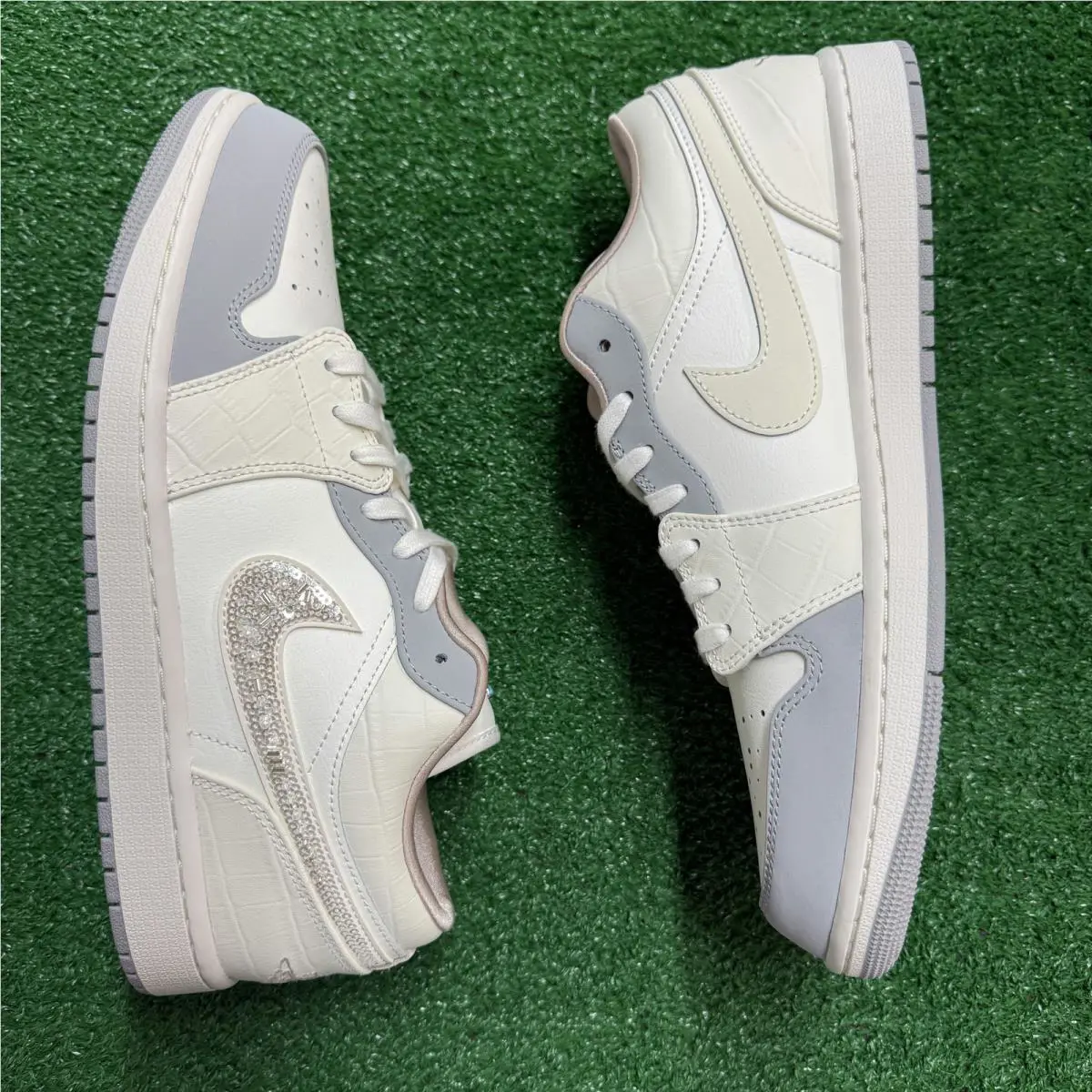 Nike shoes - Jordan 1 Low Sail Soft Pearl - IH7323-100 - Beige 6